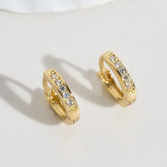 James Michelle Dainty Huggies - Picture 2 of 4